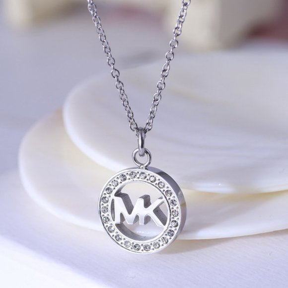 Michael Kors Simple Hollow Round Zircon Necklace - Picture 2 of 5